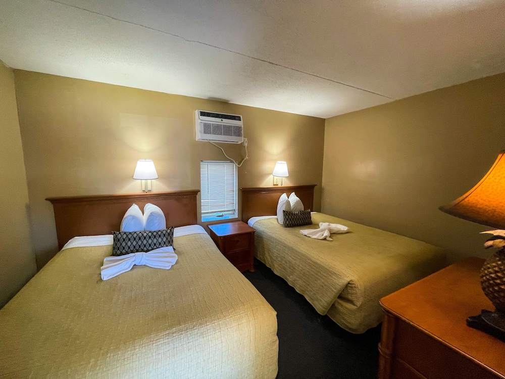 Triple Room, Kitchen, Partial Ocean View - Photo 2