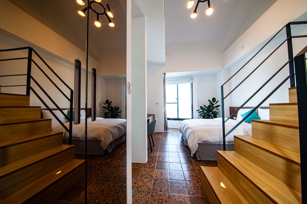 Comfort Quadruple Room, Bathtub, Ocean View photo 3