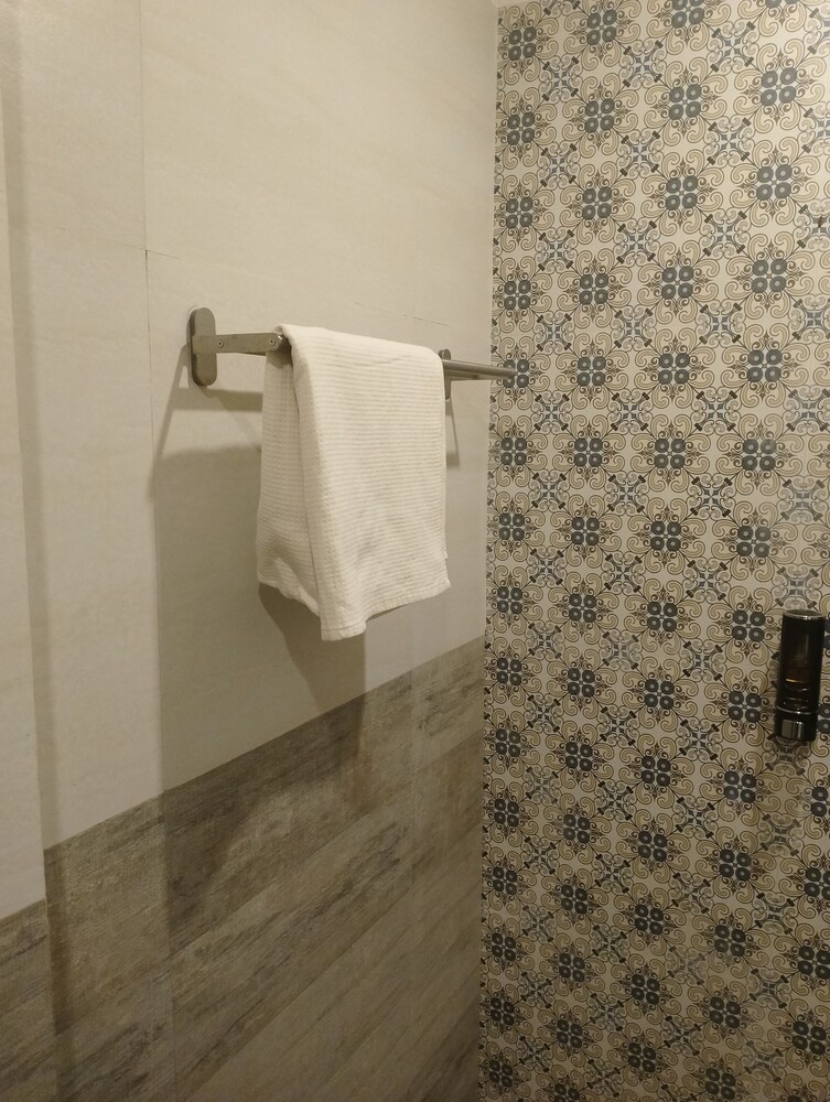 Deluxe Pool facing rooms photo 3