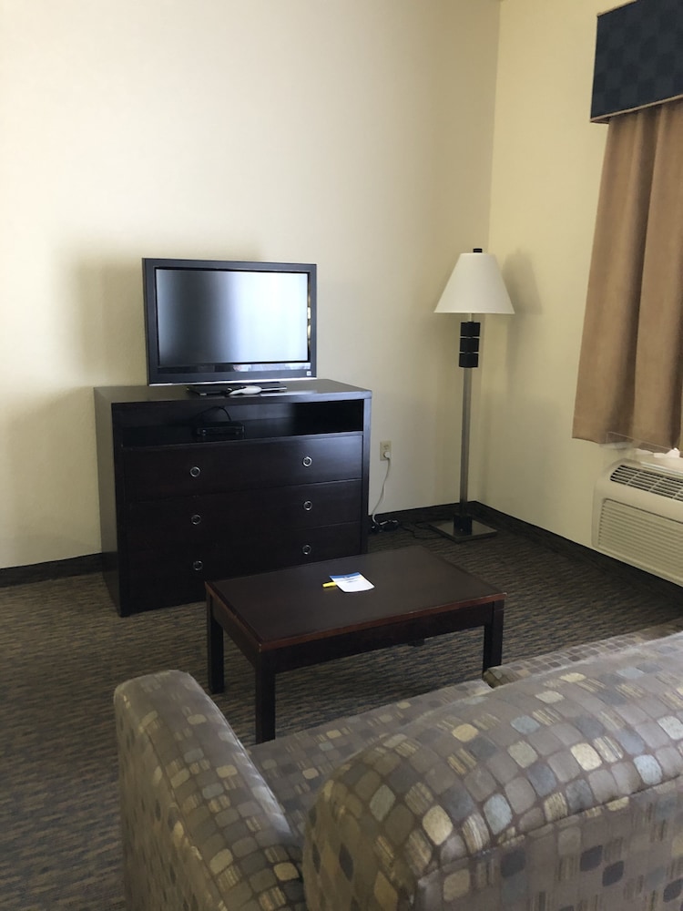 Studio Suite, Multiple Beds, Non Smoking - Photo 3