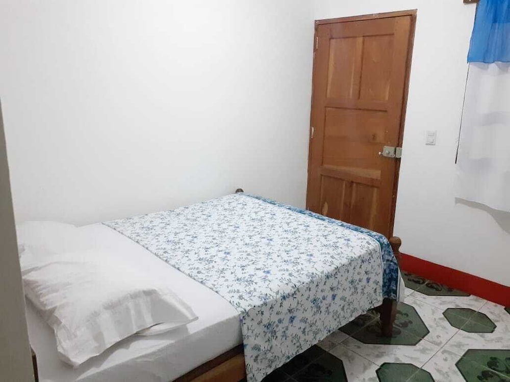 Basic Double Room photo 1