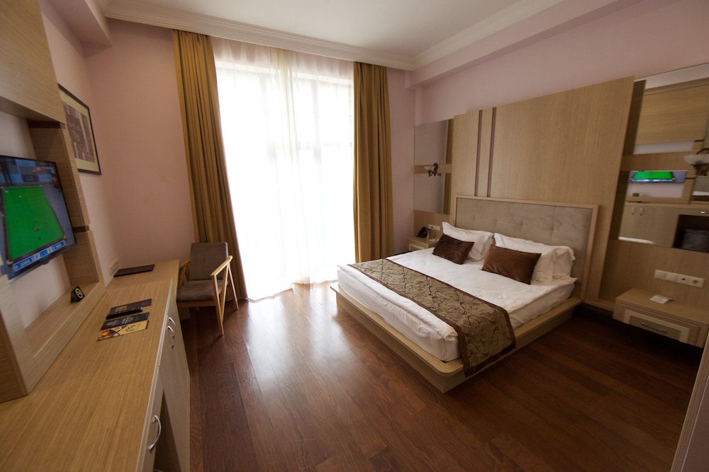 Standard Double Room photo 2