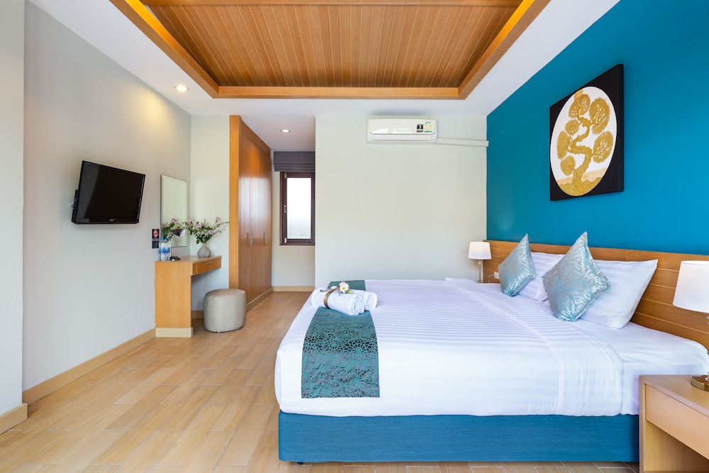 Premium Villa photo 3
