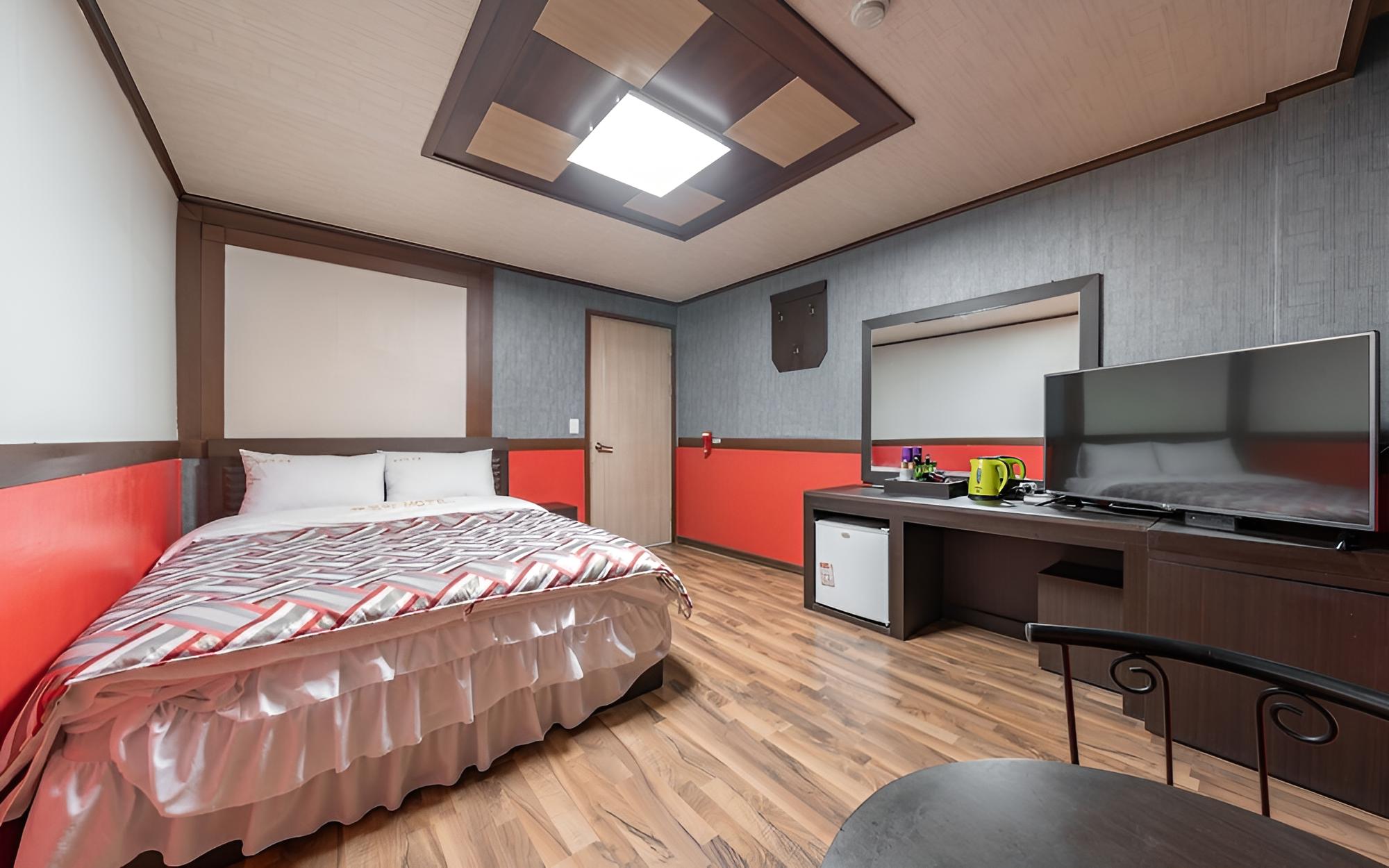 Room (Standard Room) photo 1