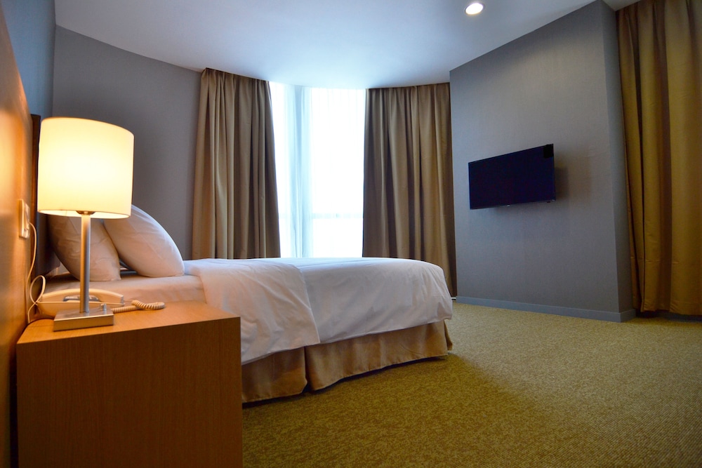 Deluxe Double Room photo 3