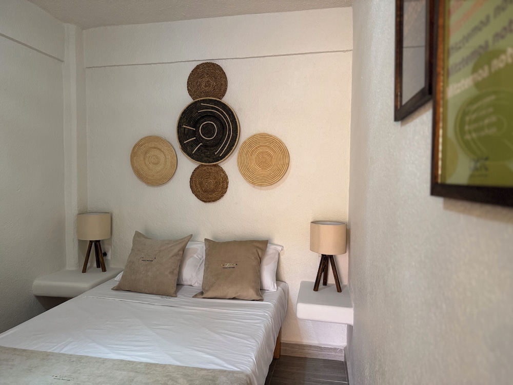 Economy Double Room photo 2