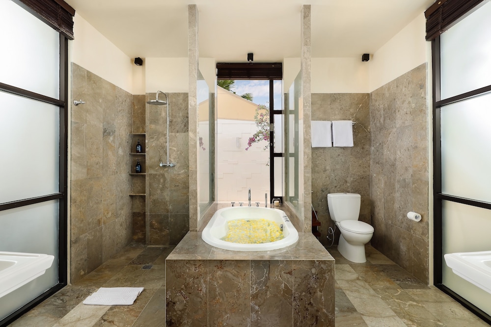 4 Bedroom Pool Villa photo 3
