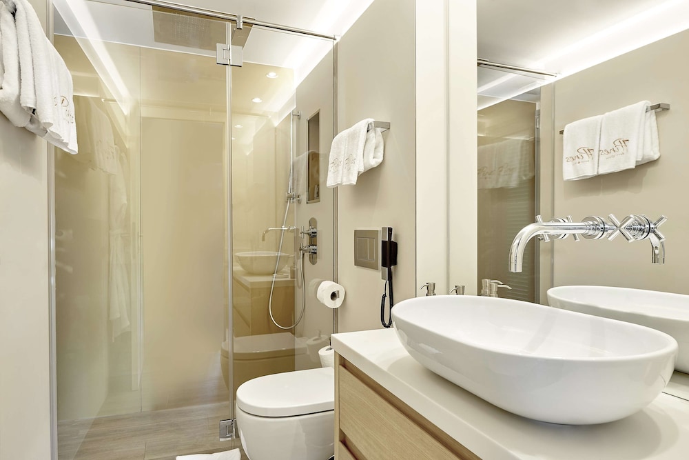 Suite, 2 Bedrooms (Garden Pool)