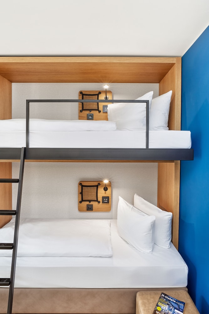 Comfort Quadruple Room