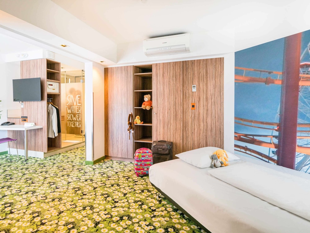 Family Suite, 1 Double Bed with Sofa bed