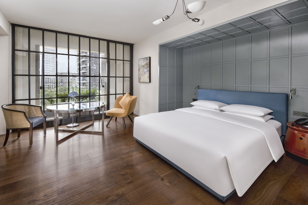Superior Double Room, City View
