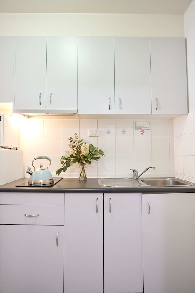 Two Bedroom Apartment - Photo 7