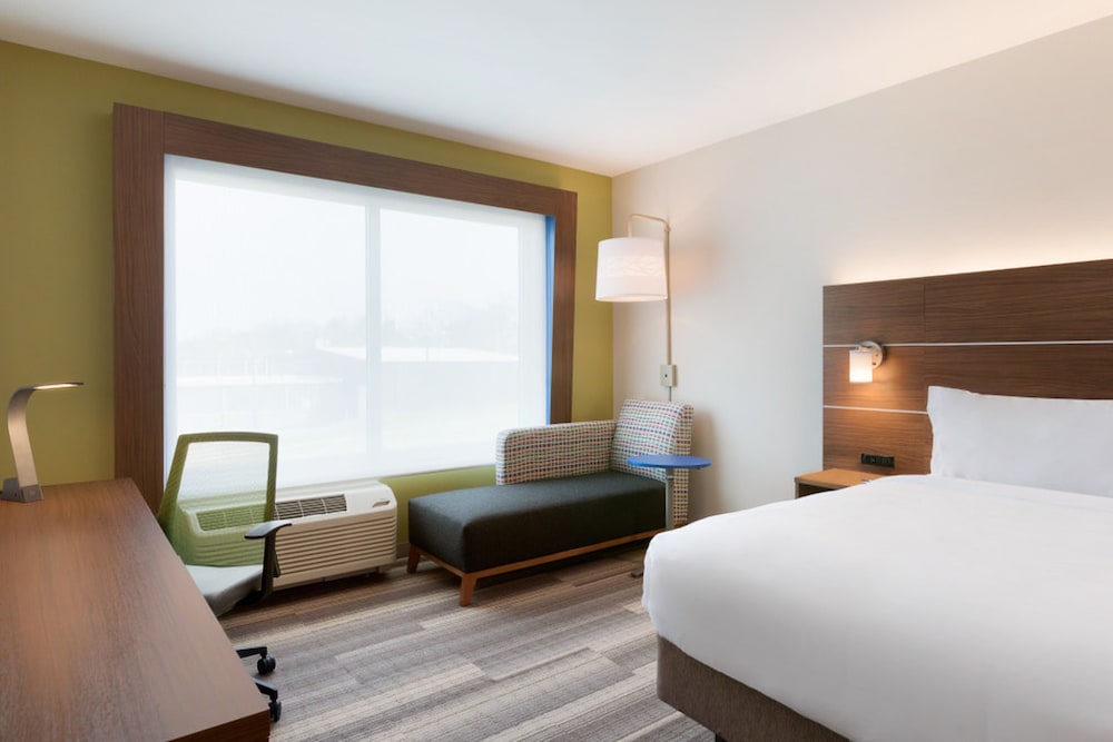 Suite, Multiple Beds photo 3