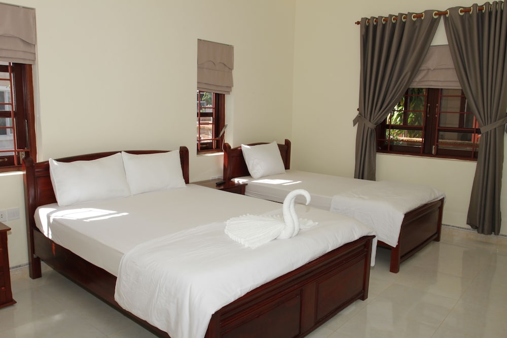 Standard Bungalow, 3 Bedrooms, Resort View, Courtyard Area