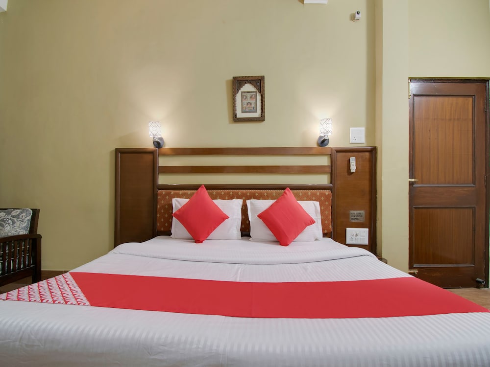 Deluxe Double Or Twin Room, 1 Queen Bed photo 3