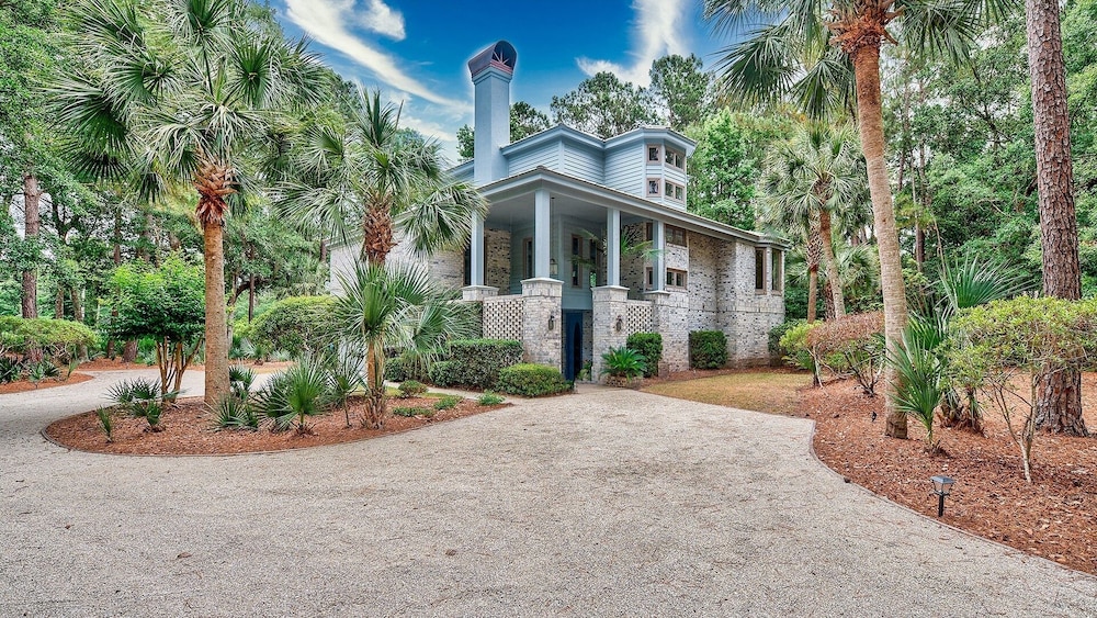 House, 4 Bedrooms photo 2