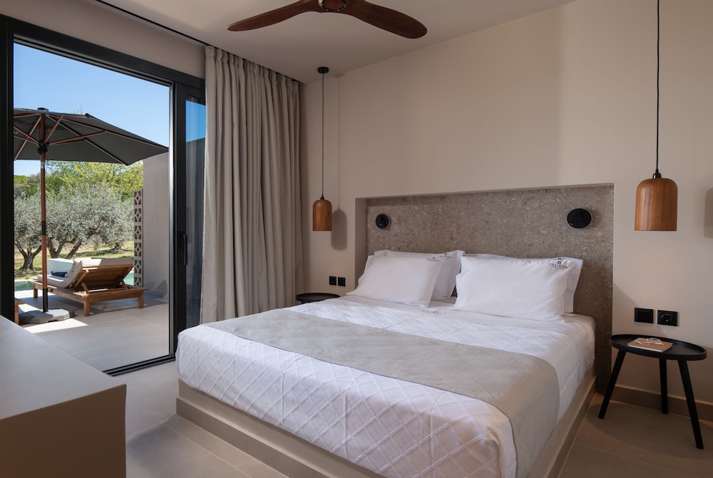 Suite, Private Pool