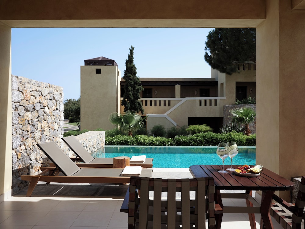 Double/Twin Private Pool Inland View