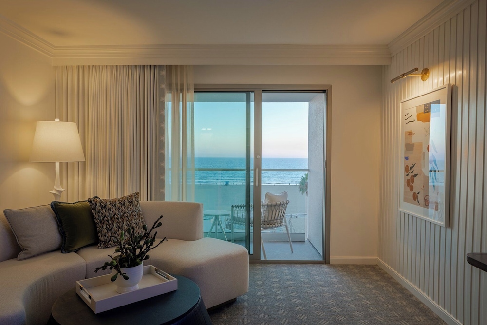 Room, 1 King Bed, Balcony, Oceanfront (The 720) - Photo 1