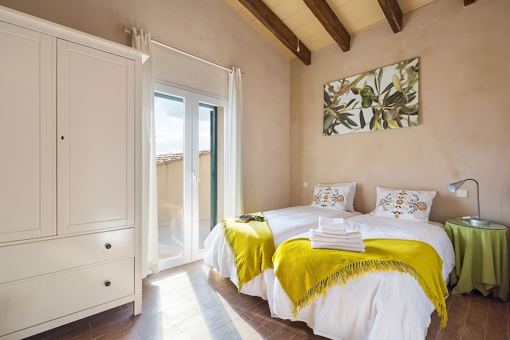 Villa, 4 Bedrooms, Private Pool photo 3