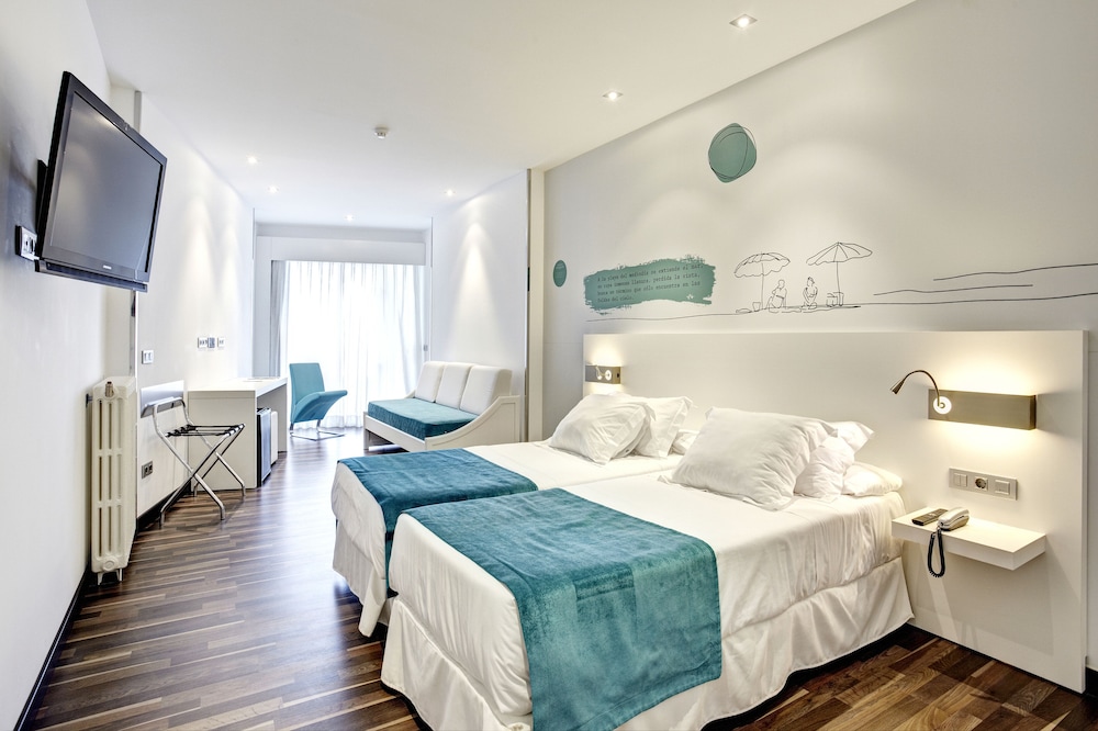 Triple Room, Balcony, Sea View