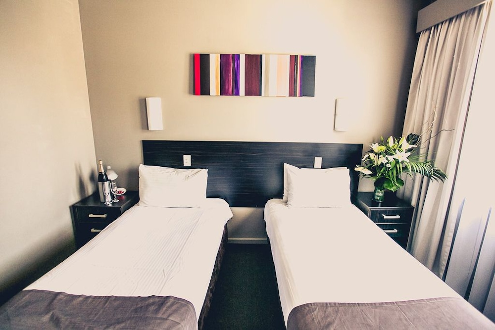 Standard Room, 2 Twin Beds, Non Smoking photo 2