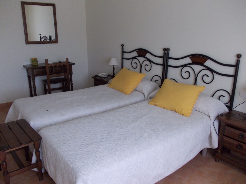 Standard Room photo 3