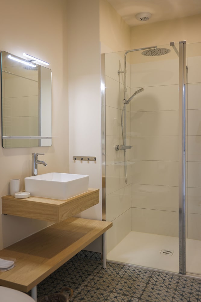 Deluxe Suite, 2 Bedrooms photo 2