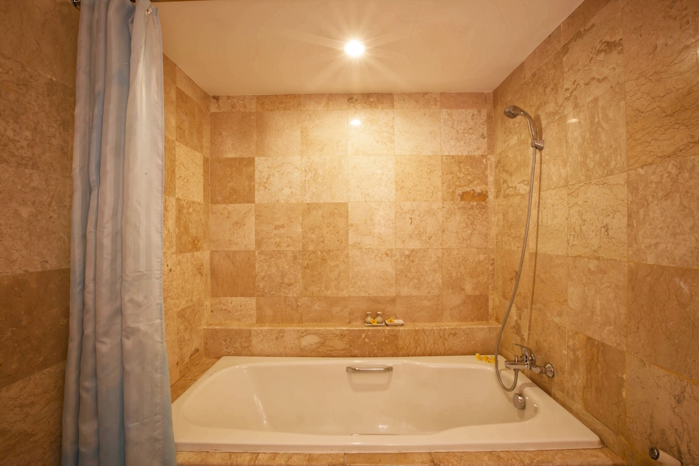 Superior Room - Photo 8