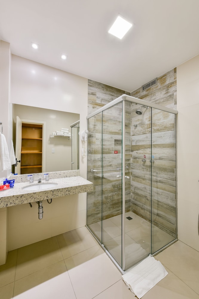 Executive Triple Room - Photo 8
