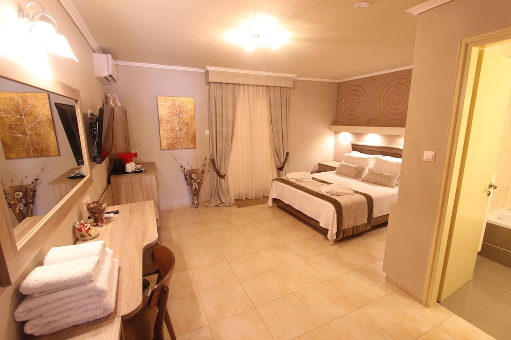 Junior Studio Suite photo 2