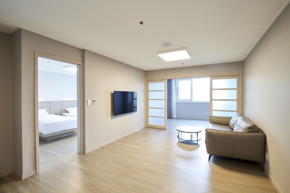 Hugreen Suite - Photo 5