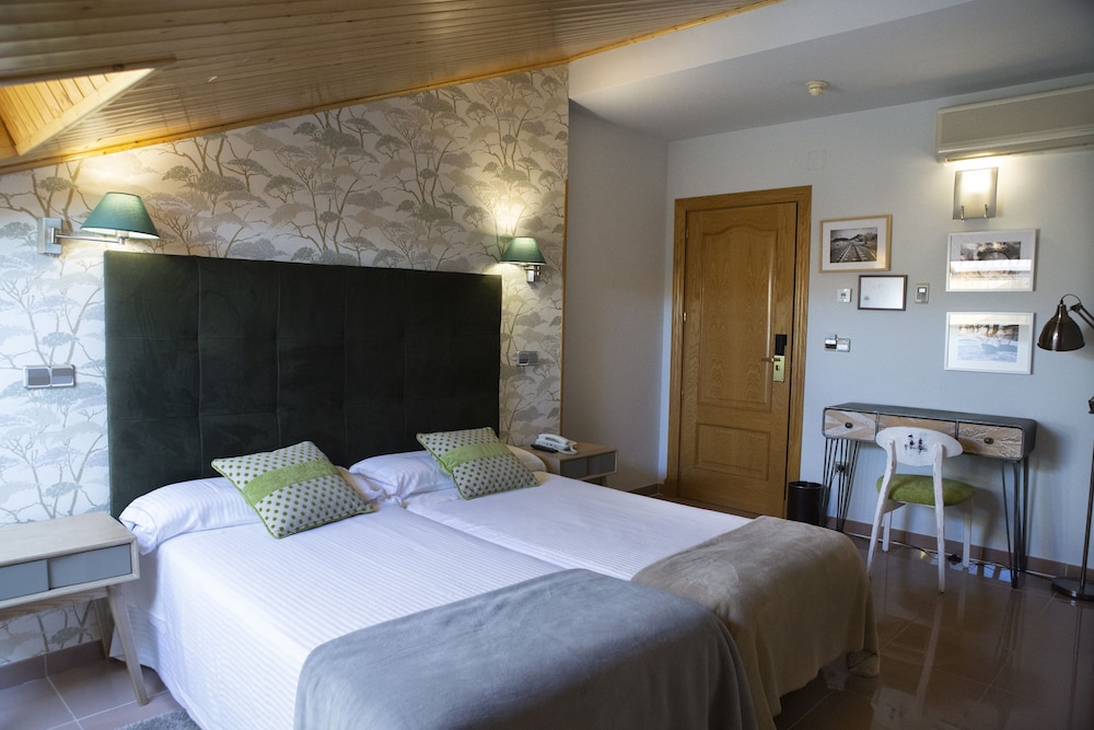 Standard Penthouse, 1 Bedroom photo 2