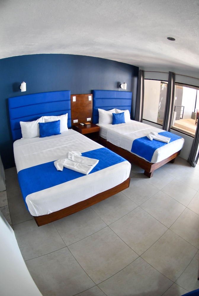 Basic Room, 1 Bedroom, Private Bathroom, Tower