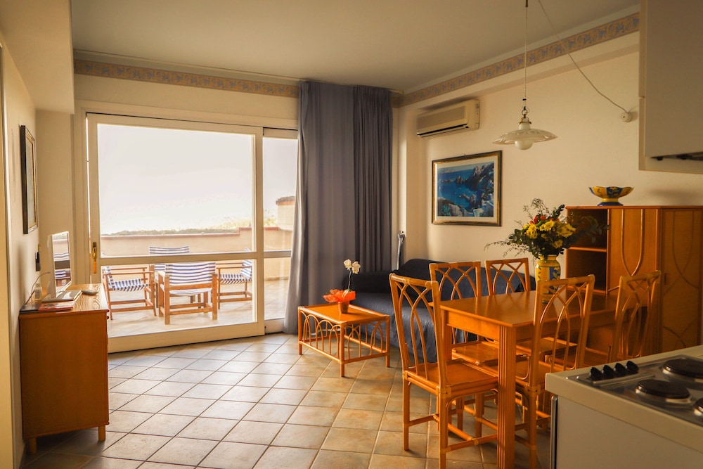 Superior Apartment photo 1