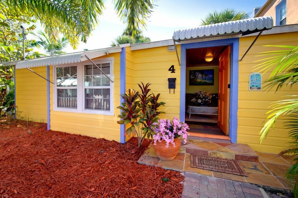 Coastal Cottage, 2 Bedrooms, Patio