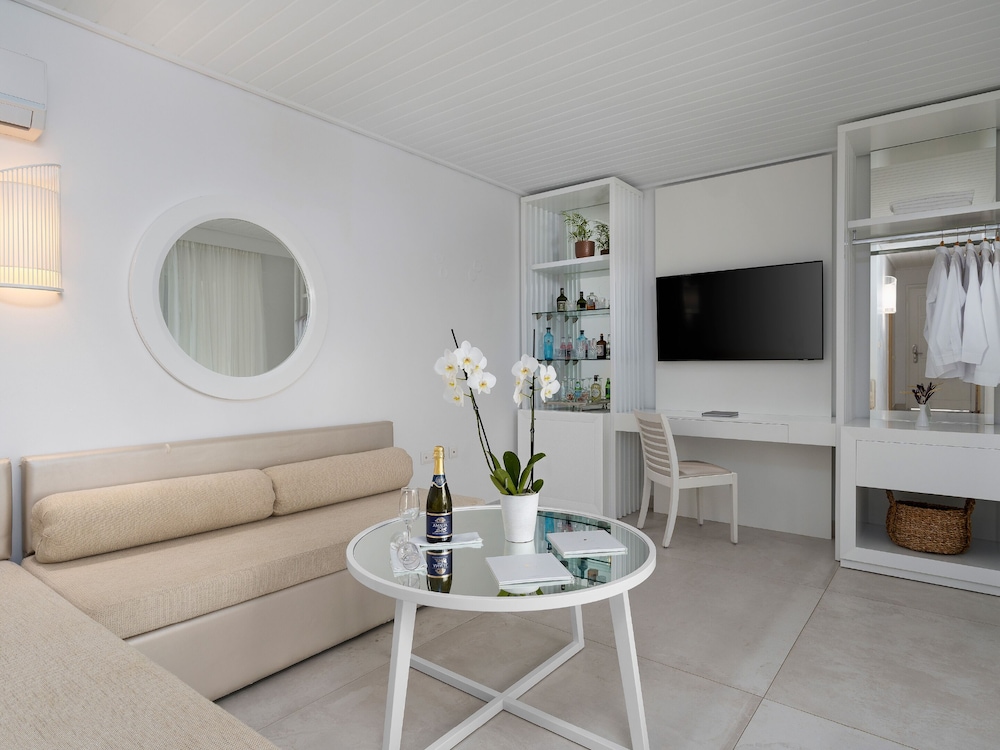 Family Suite Sea Front