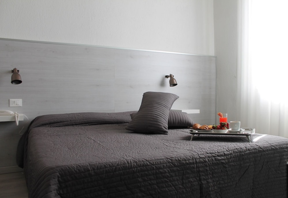 Basic Quadruple Room photo 1
