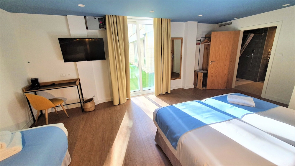 Triple Room, 3 Twin Beds, Ground Floor