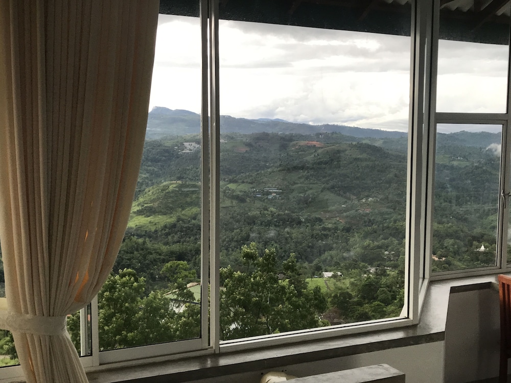 Luxury Quadruple Room, 1 Bedroom, Mountain View photo 3