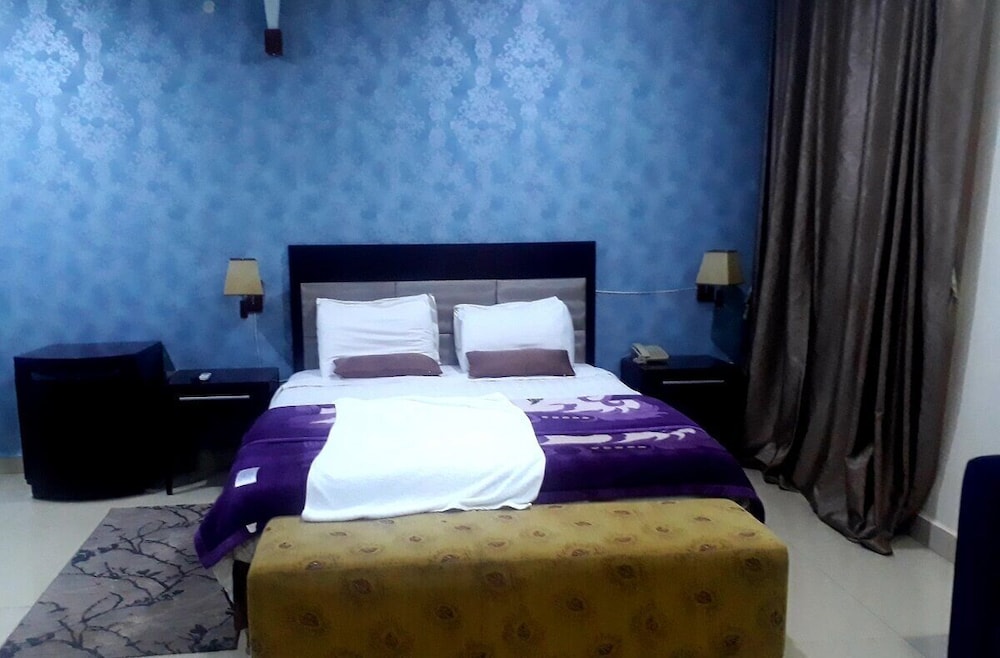 Executive Triple Room photo 1