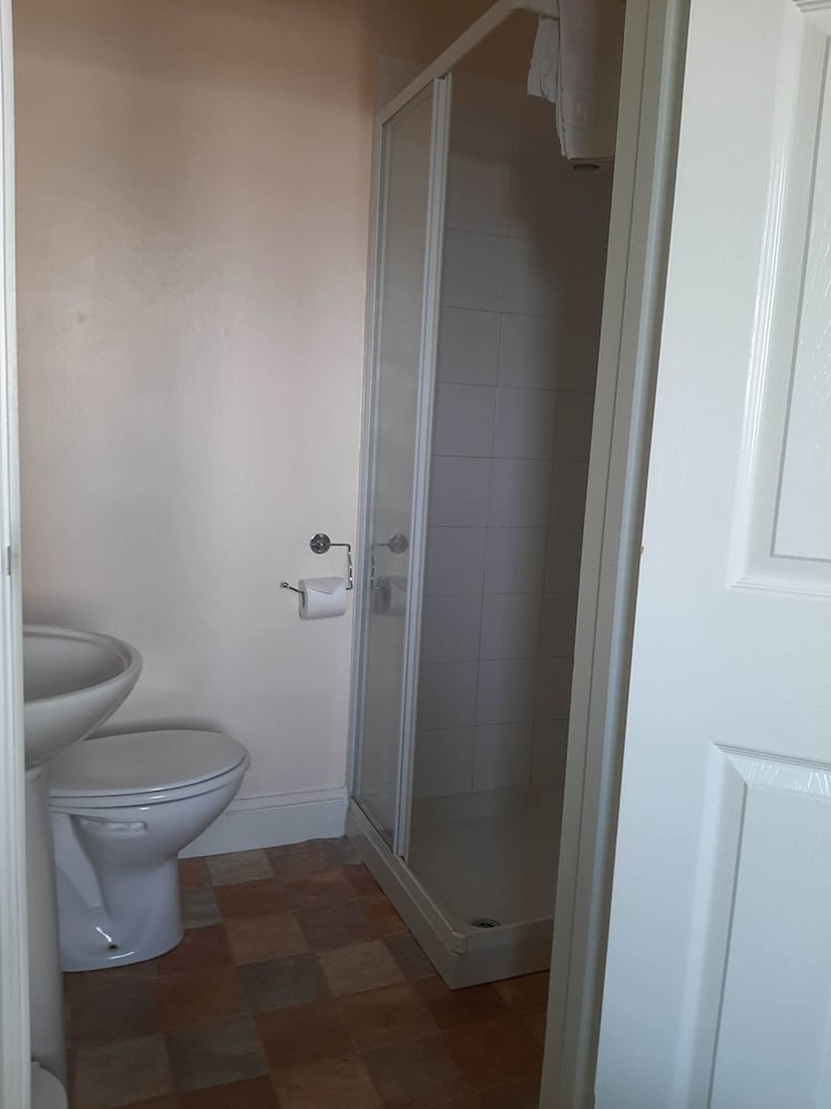 Room 12, Large Family Room, 2nd Floor photo 3
