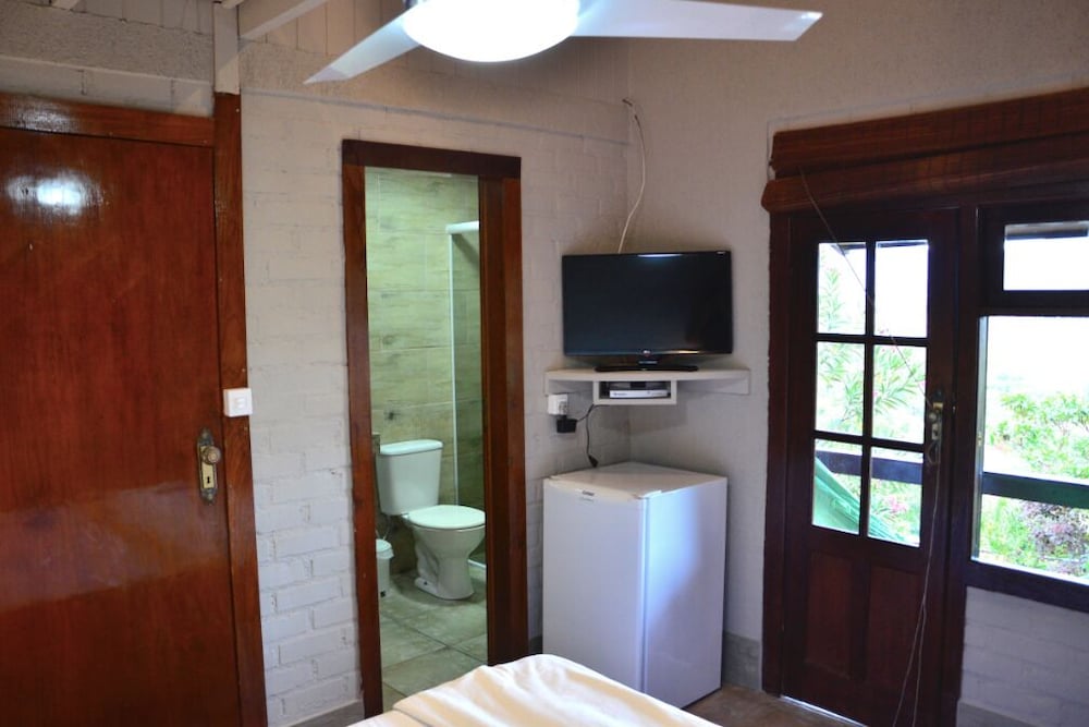 Standard Twin Room, 2 Twin Beds photo 2