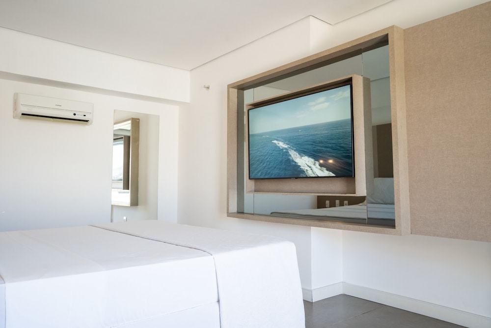 Available room