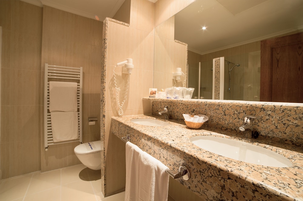 Double Room, Balcony, Sea View photo 2