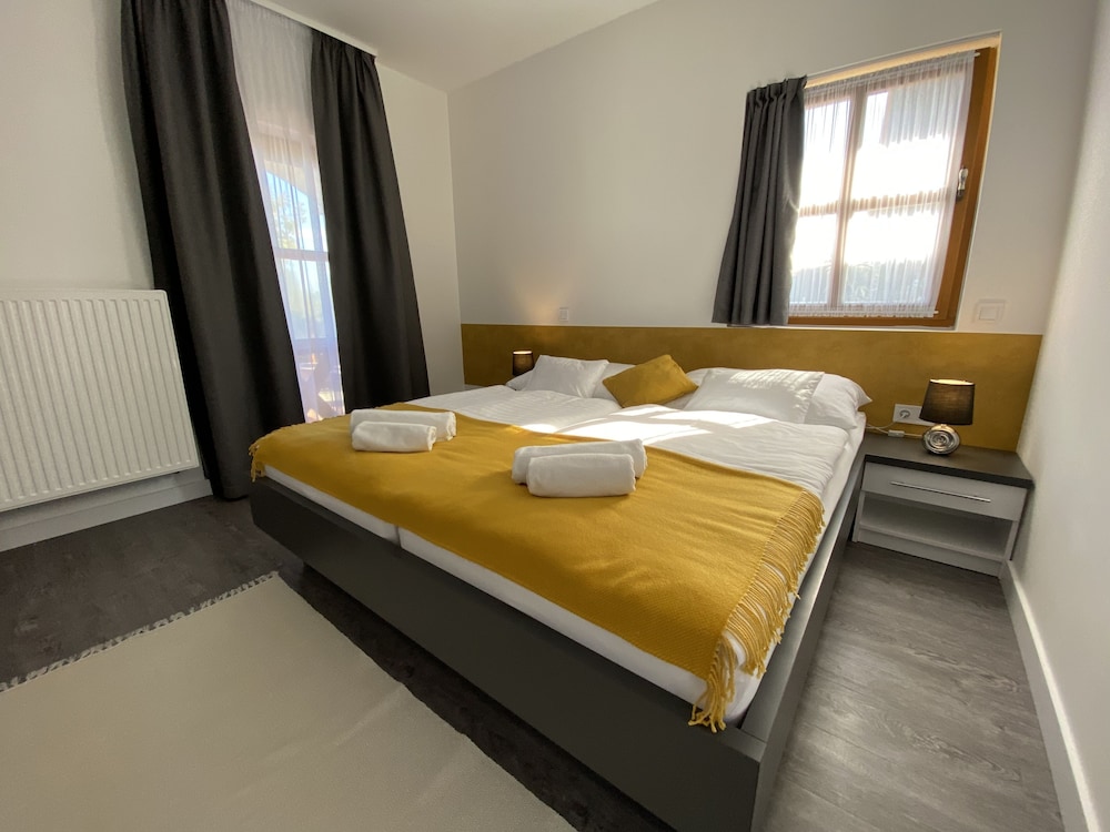 Deluxe Double Room (1) photo 1