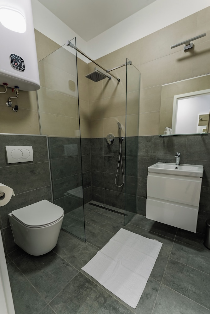 Standard Triple Room photo 3