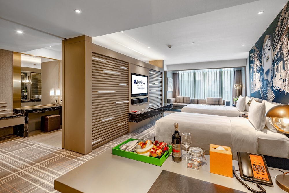 2 King Beds 2 Bedroom Suite thumbnail 5