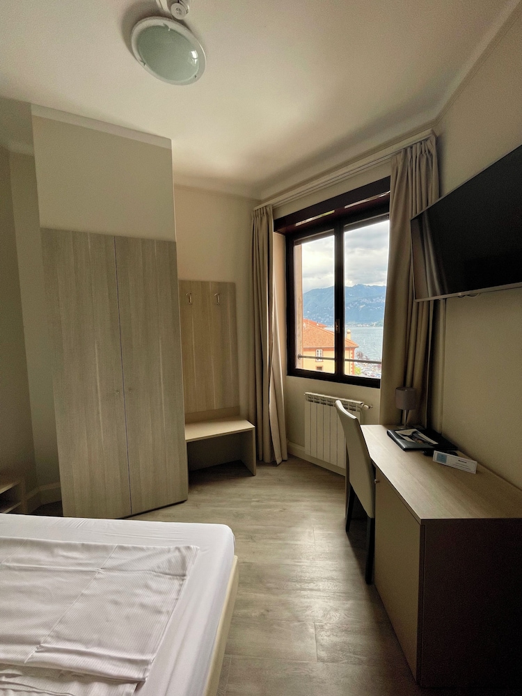 Triple Room, Balcony, Lake View