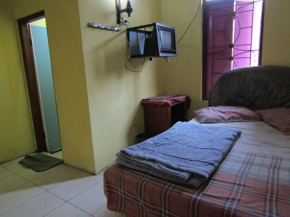 Standard Room photo 3
